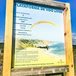 Golden Stone Retreat شقة