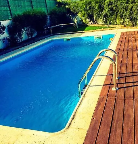 Golden Stone Retreat *